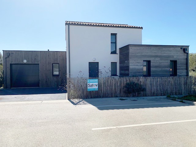 EXT FACADE 6